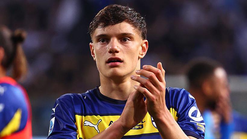 Liverpool Sign Parma’s Giovanni Leoni for £26m as Summer Spending Tops £321m